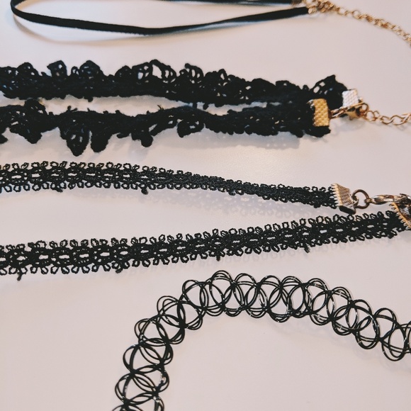 Black Choker Set (3) - Picture 2 of 2